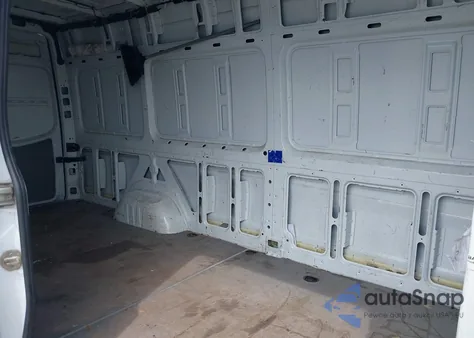 2015 Mercedes-Benz Sprinter 2500 High Roof z USA, uszkodzony, nr VIN WD3PE8DC8FP118570